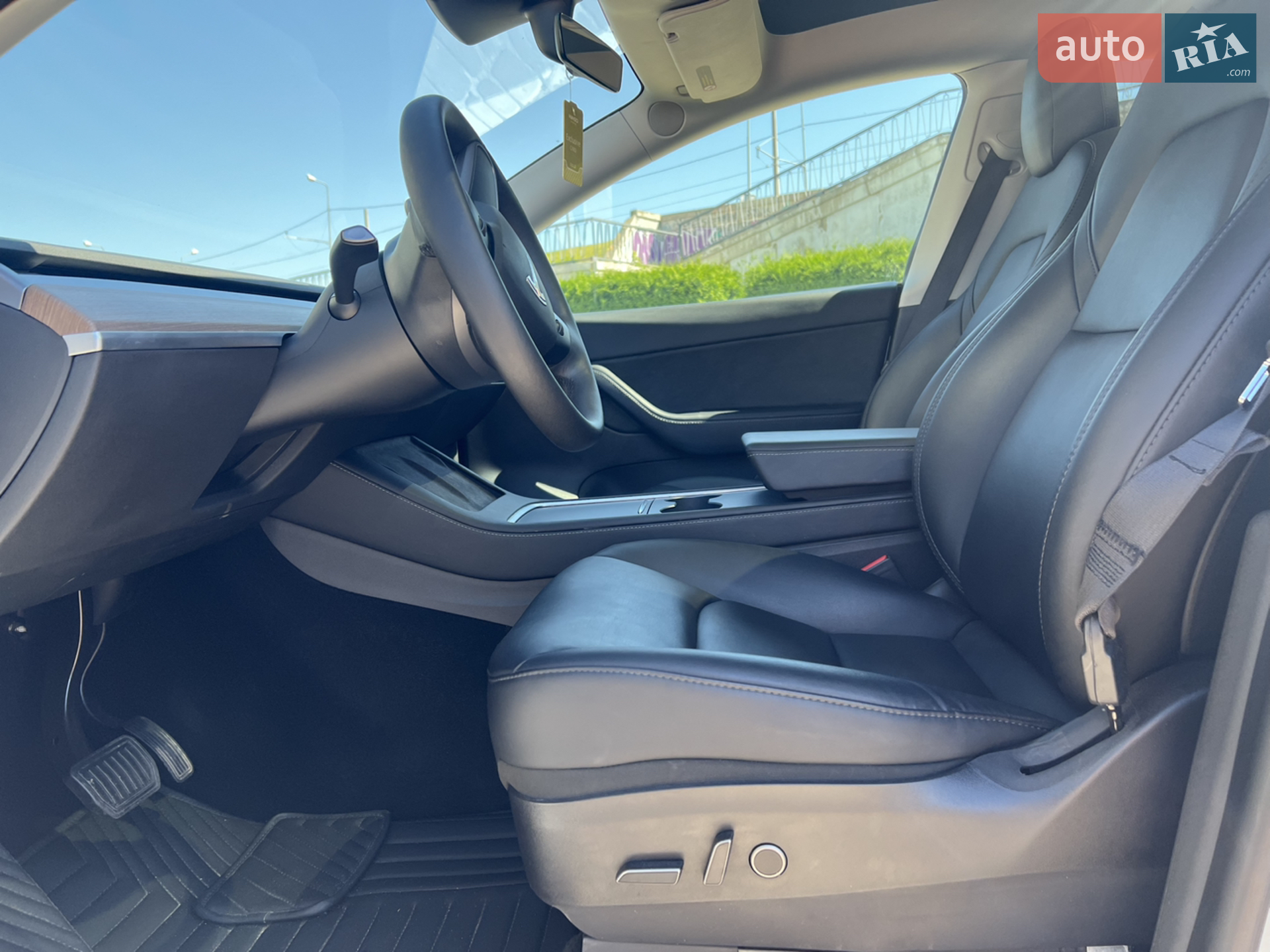 2021 Tesla Model Y - мініатюра 12