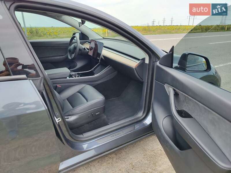 Внедорожник / Кроссовер Tesla Model Y 2020 в Днепре фото 8 Внедорожник / Кроссовер Tesla Model Y 2020 в Днепре