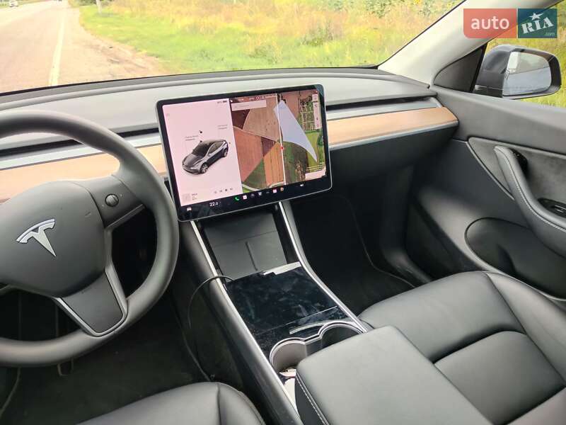 Позашляховик / Кросовер Tesla Model Y 2020 в Дніпрі