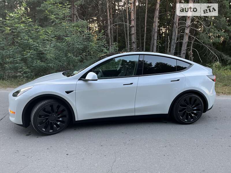 Внедорожник / Кроссовер Tesla Model Y 2022 в Ровно фото 11 Внедорожник / Кроссовер Tesla Model Y 2022 в Ровно