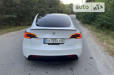 Внедорожник / Кроссовер Tesla Model Y 2022 в 