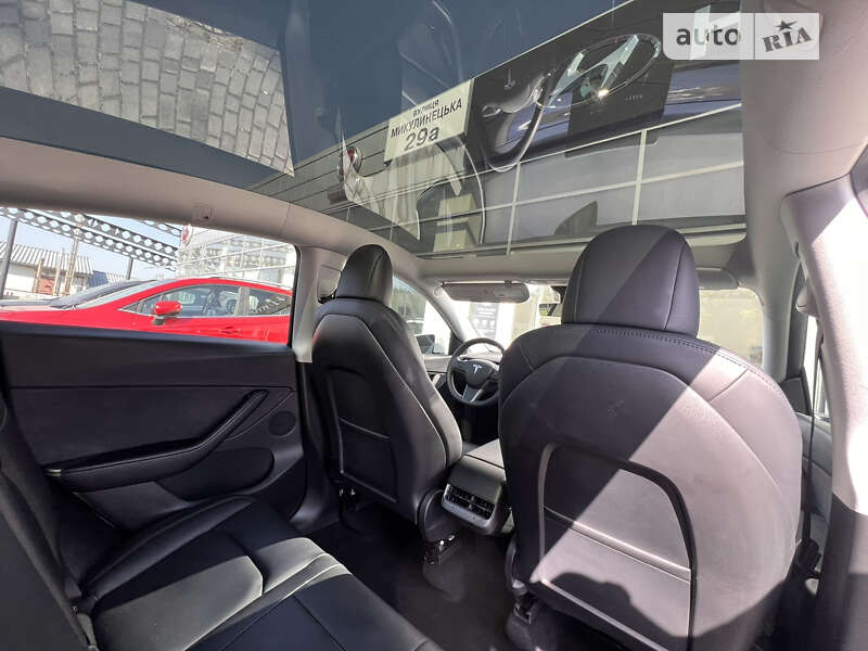 Позашляховик / Кросовер Tesla Model Y 2020 в Тернополі фото 20 Позашляховик / Кросовер Tesla Model Y 2020 в Тернополі
