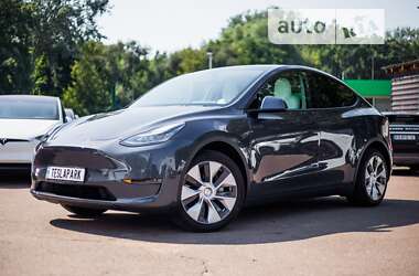 Внедорожник / Кроссовер Tesla Model Y 2021 в Киеве