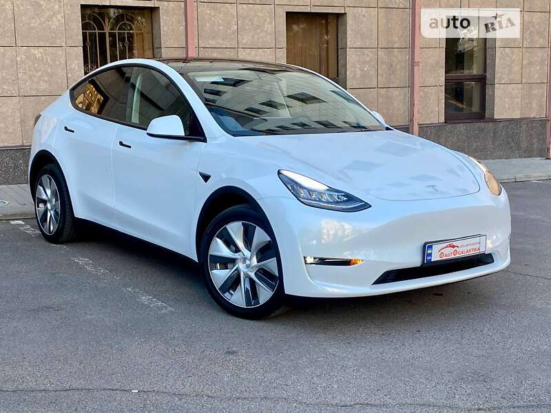 Внедорожник / Кроссовер Tesla Model Y 2022 в Одессе