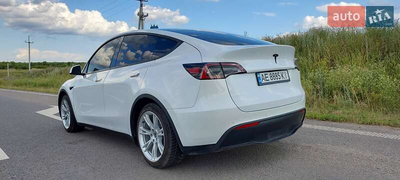 Внедорожник / Кроссовер Tesla Model Y 2021 в Днепре фото 6 Внедорожник / Кроссовер Tesla Model Y 2021 в Днепре