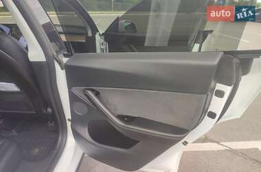 Внедорожник / Кроссовер Tesla Model Y 2020 в Запорожье