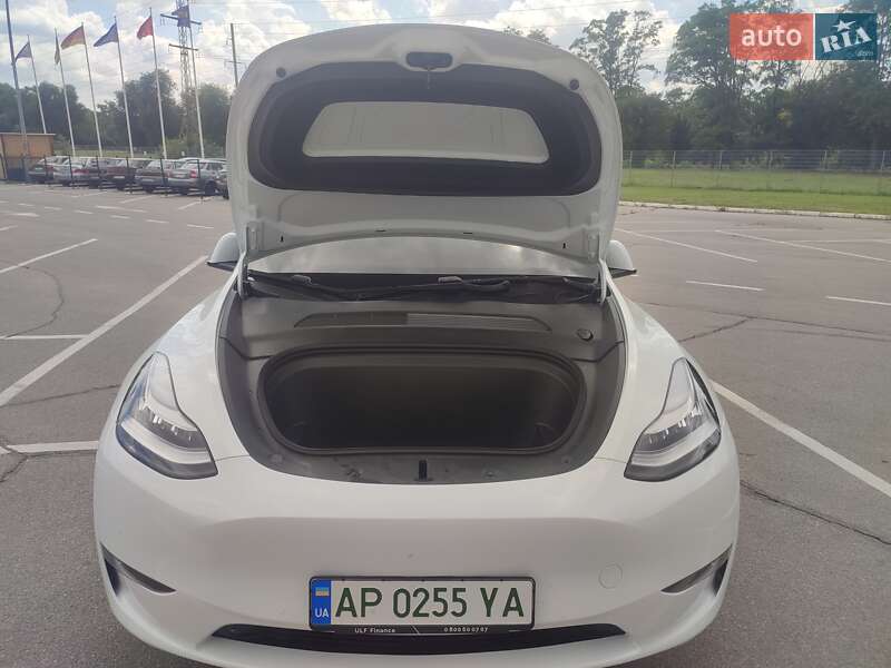 Позашляховик / Кросовер Tesla Model Y 2020 в Запоріжжі