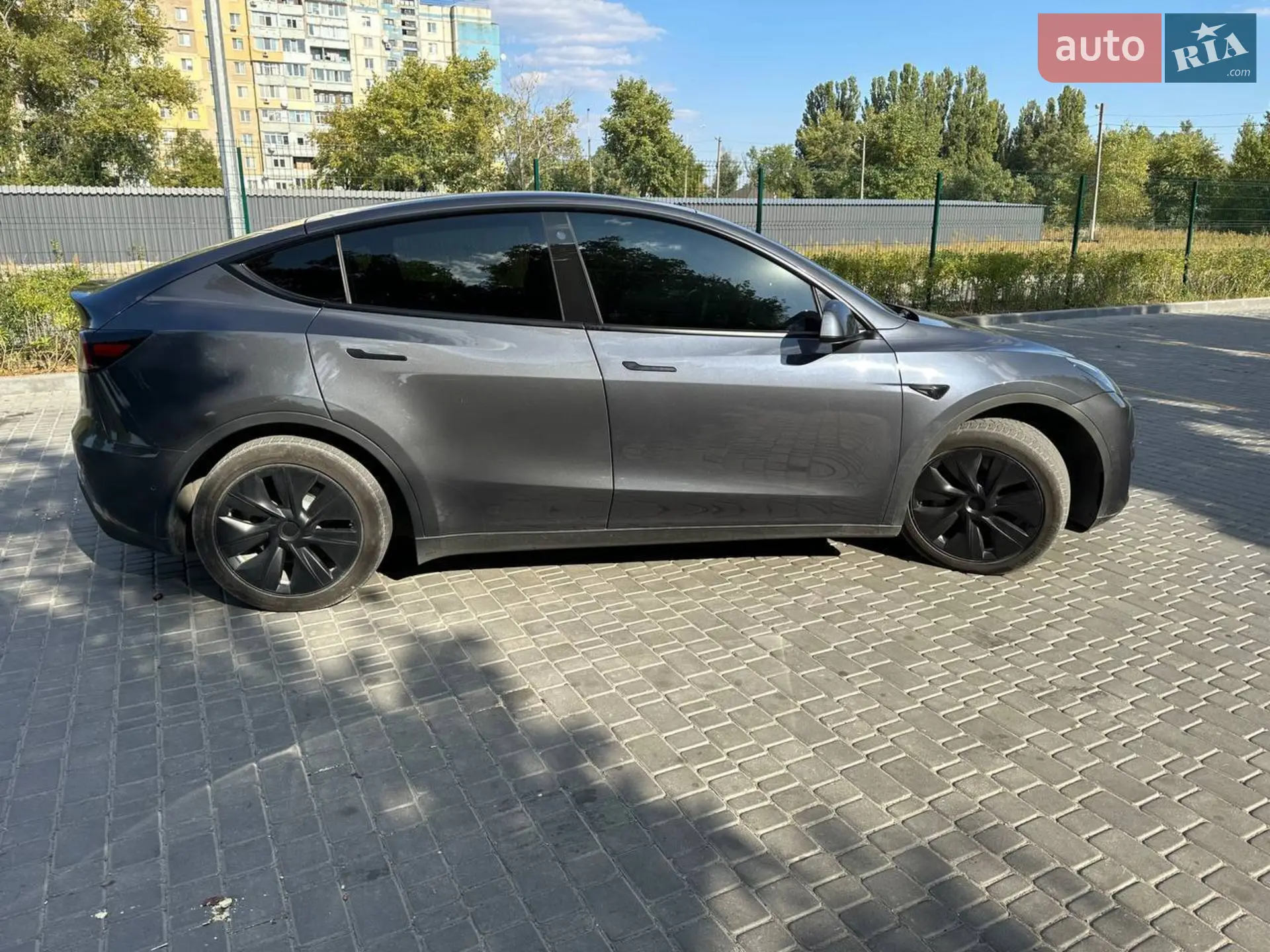 2021 Tesla Model Y - мініатюра 3