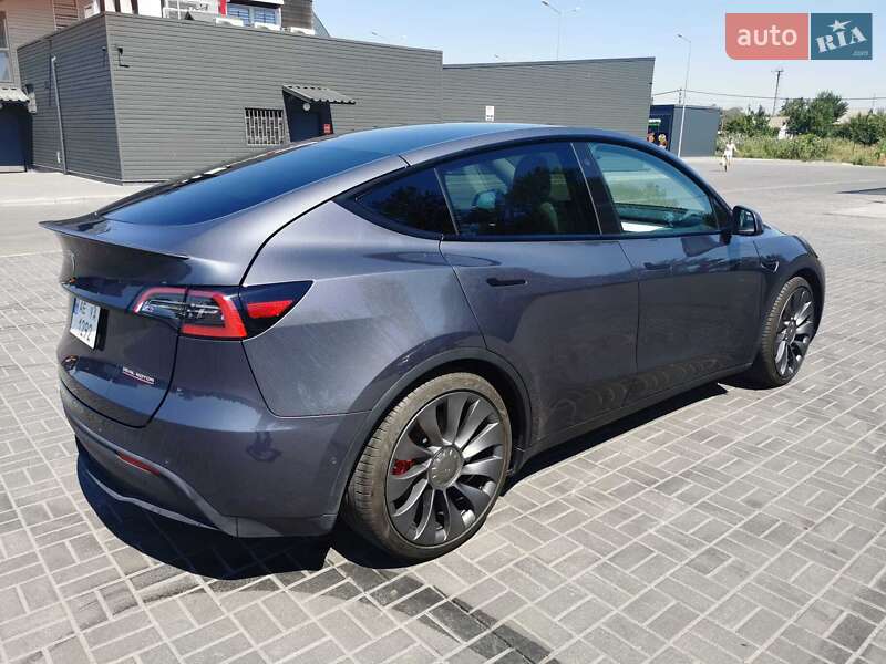 Внедорожник / Кроссовер Tesla Model Y 2022 в Днепре