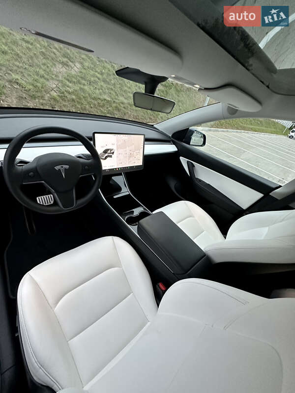 Позашляховик / Кросовер Tesla Model Y 2020 в Тернополі