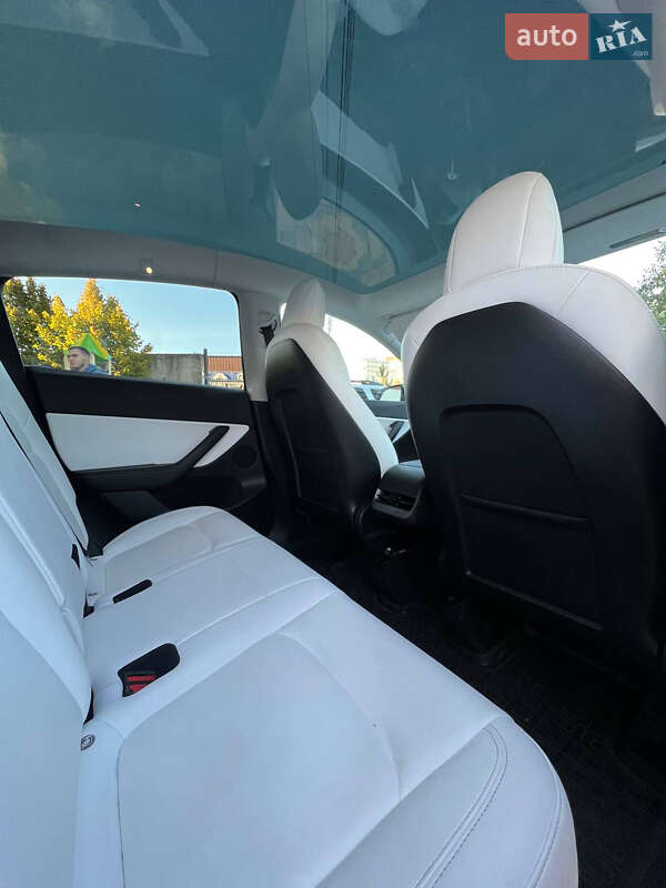 Внедорожник / Кроссовер Tesla Model Y 2022 в Умани фото 8 Внедорожник / Кроссовер Tesla Model Y 2022 в Умани