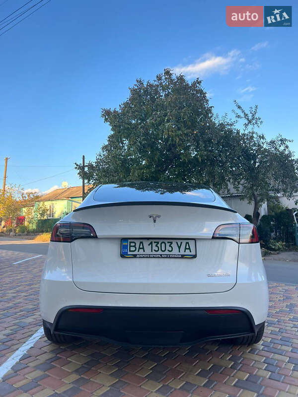 Внедорожник / Кроссовер Tesla Model Y 2022 в Умани фото 7 Внедорожник / Кроссовер Tesla Model Y 2022 в Умани