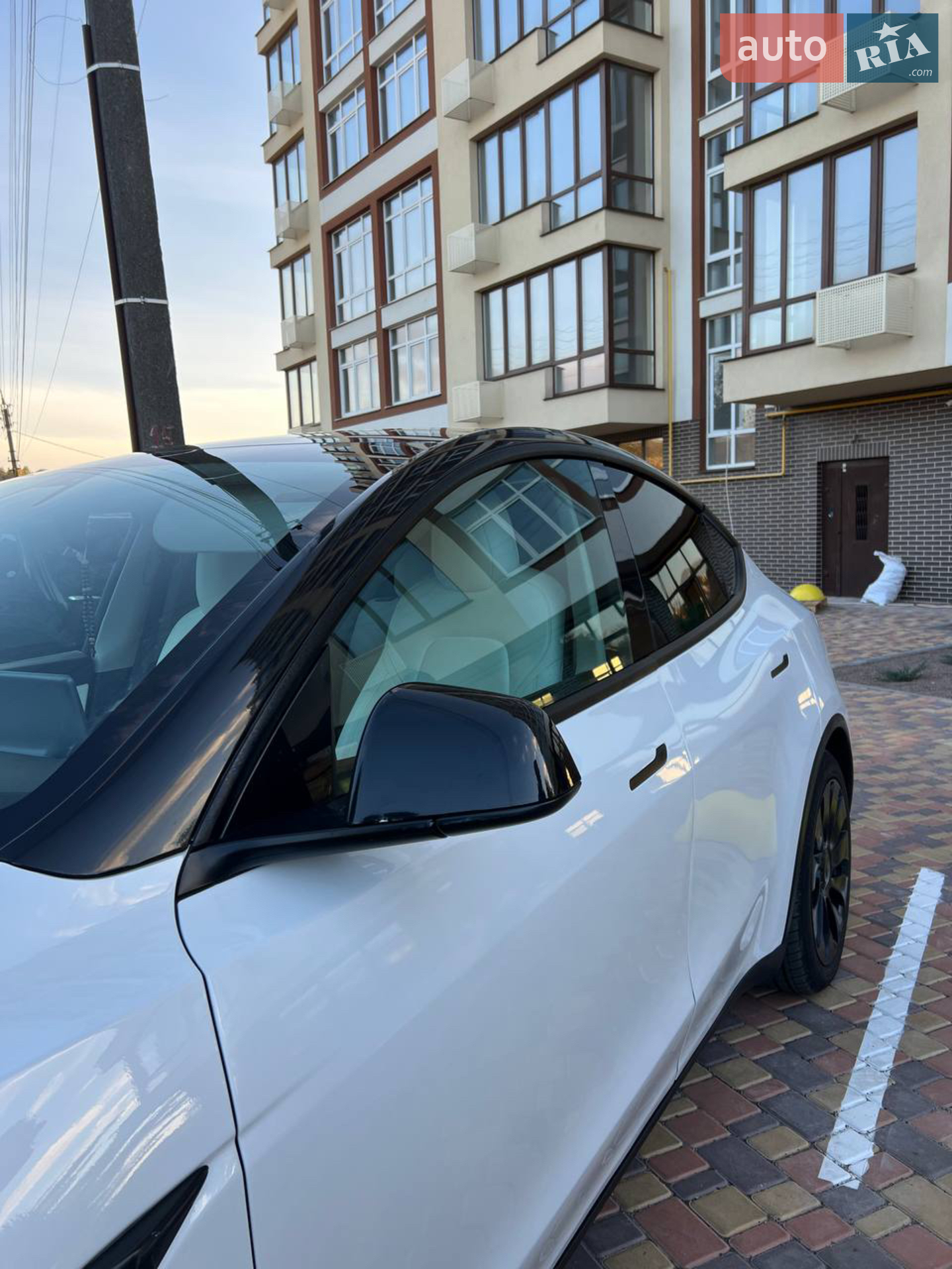 2022 Tesla Model Y - мініатюра 11