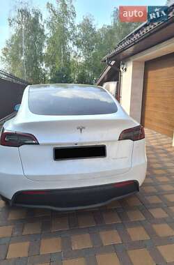 Внедорожник / Кроссовер Tesla Model Y 2022 в Львове