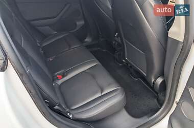 Позашляховик / Кросовер Tesla Model Y 2021 в Черкасах