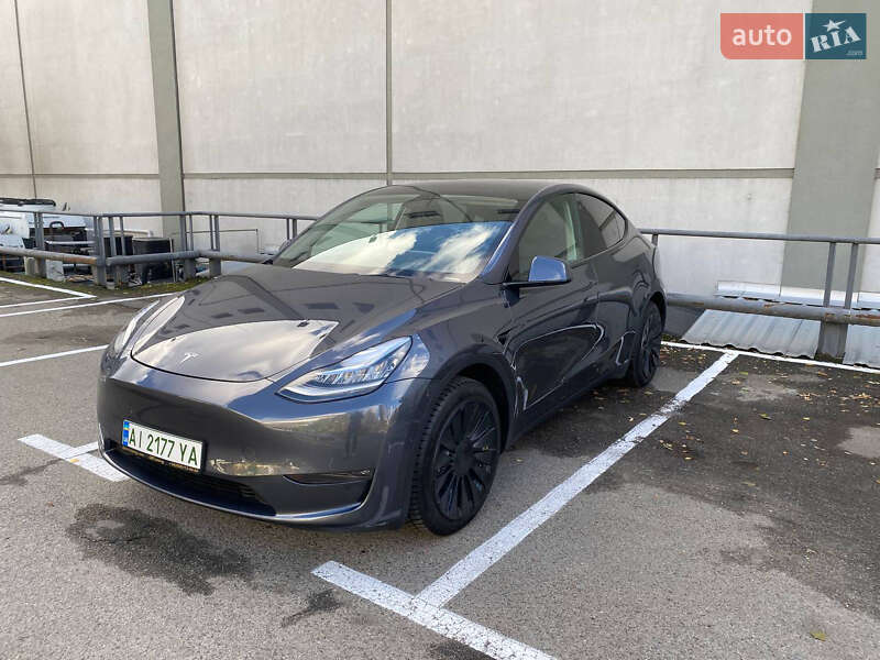 Внедорожник / Кроссовер Tesla Model Y 2022 в Киеве