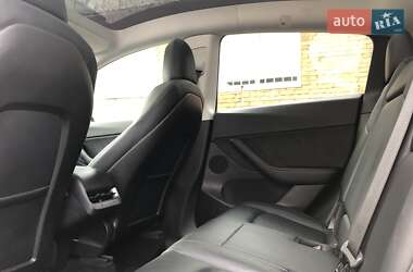 Внедорожник / Кроссовер Tesla Model Y 2021 в 