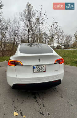 Внедорожник / Кроссовер Tesla Model Y 2020 в 