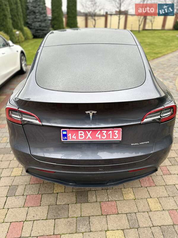 Позашляховик / Кросовер Tesla Model Y 2023 в Львові