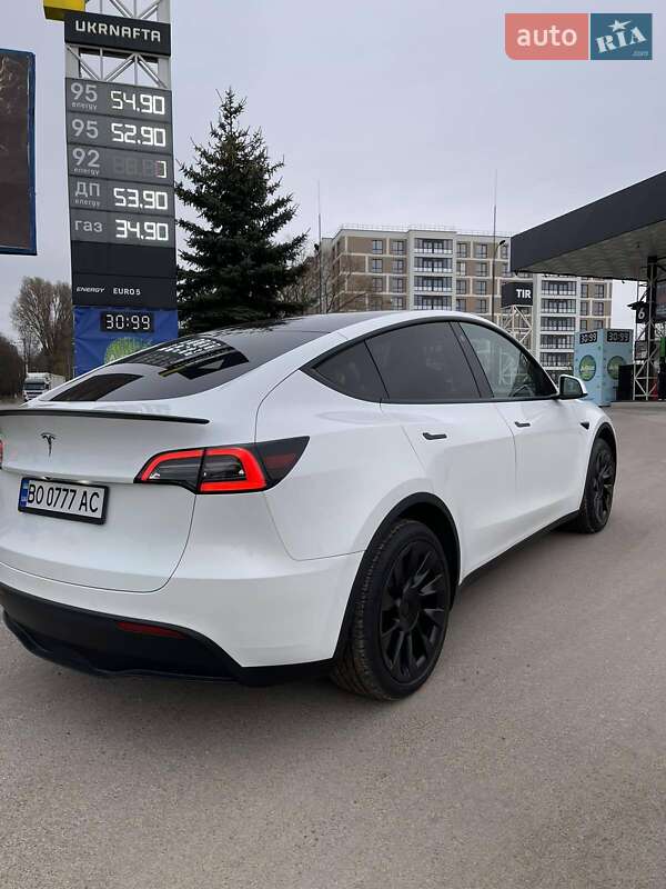 Внедорожник / Кроссовер Tesla Model Y 2021 в Тернополе