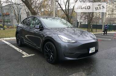 Внедорожник / Кроссовер Tesla Model Y 2020 в Киеве