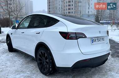 Внедорожник / Кроссовер Tesla Model Y 2022 в Киеве