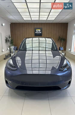 Внедорожник / Кроссовер Tesla Model Y 2022 в 