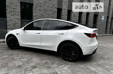 Позашляховик / Кросовер Tesla Model Y 2022 в Дніпрі