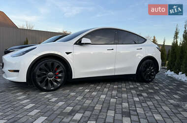 Внедорожник / Кроссовер Tesla Model Y 2022 в Киеве