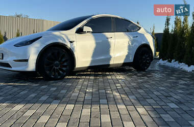 Внедорожник / Кроссовер Tesla Model Y 2022 в Киеве