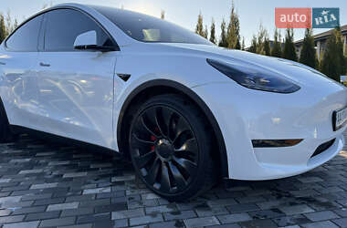 Внедорожник / Кроссовер Tesla Model Y 2022 в Киеве