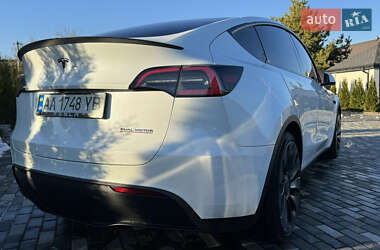 Внедорожник / Кроссовер Tesla Model Y 2022 в Киеве