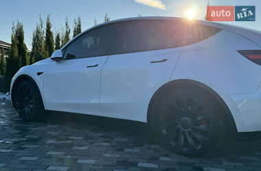 Внедорожник / Кроссовер Tesla Model Y 2022 в Киеве