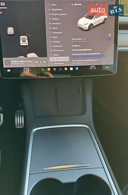 Внедорожник / Кроссовер Tesla Model Y 2022 в Киеве