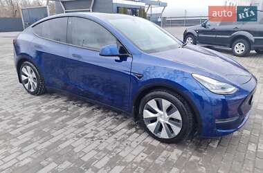 Внедорожник / Кроссовер Tesla Model Y 2021 в Киеве