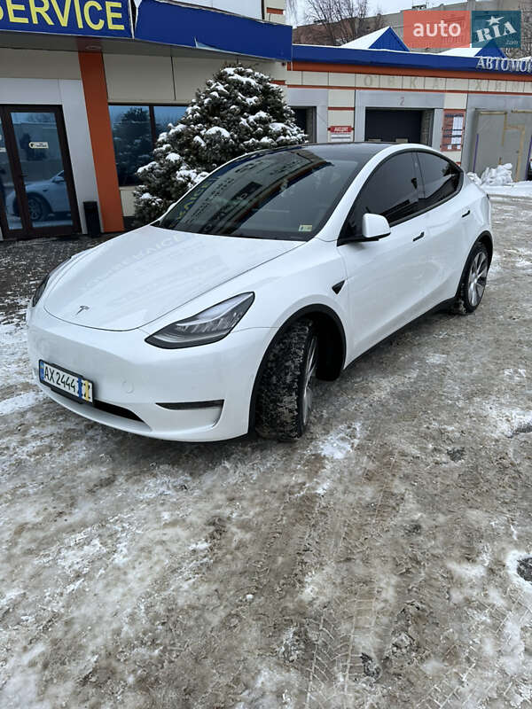 Внедорожник / Кроссовер Tesla Model Y 2021 в Харькове