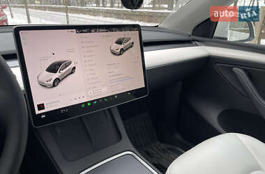 Внедорожник / Кроссовер Tesla Model Y 2022 в 