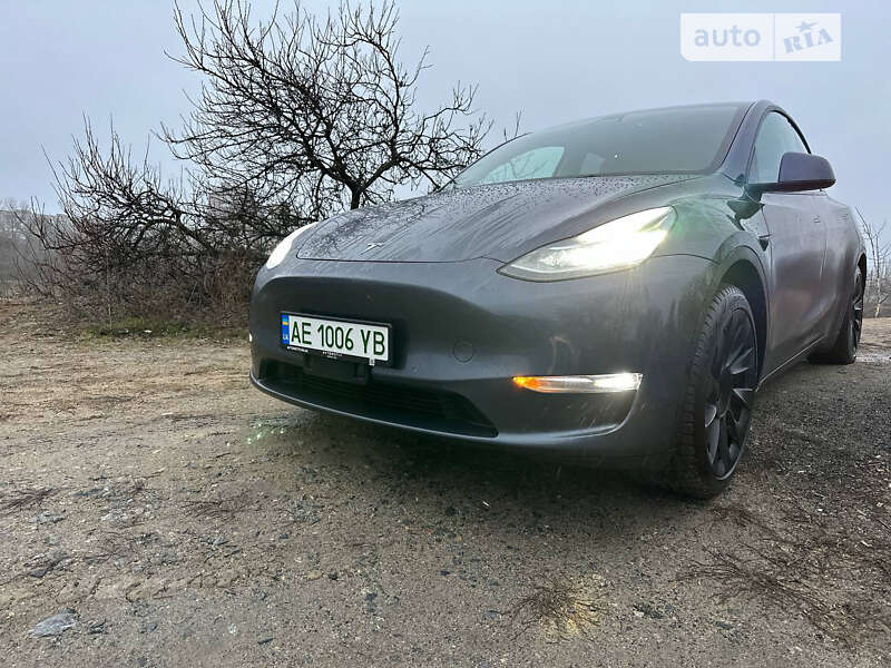 Позашляховик / Кросовер Tesla Model Y 2021 в Дніпрі
