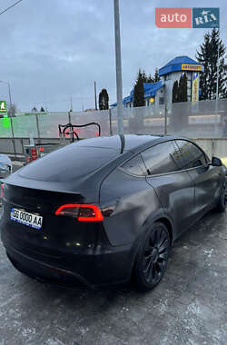 Внедорожник / Кроссовер Tesla Model Y 2020 в Тернополе