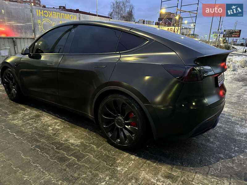 Позашляховик / Кросовер Tesla Model Y 2020 в Тернополі