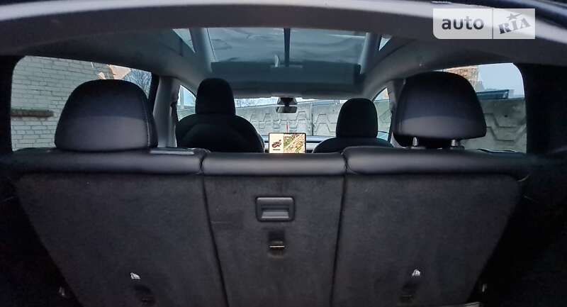 Внедорожник / Кроссовер Tesla Model Y 2022 в Днепре