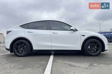Внедорожник / Кроссовер Tesla Model Y 2020 в 