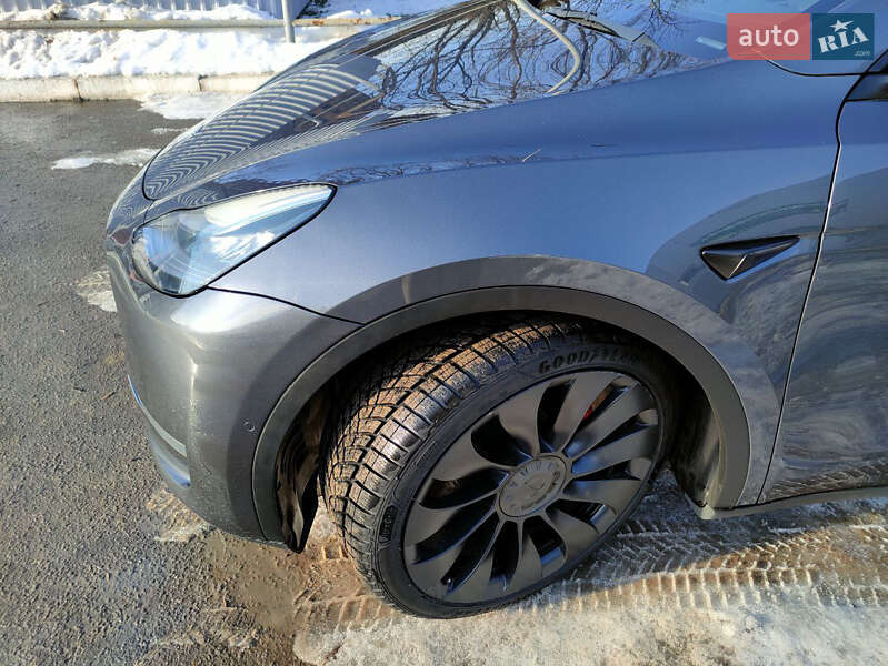 Внедорожник / Кроссовер Tesla Model Y 2020 в Харькове