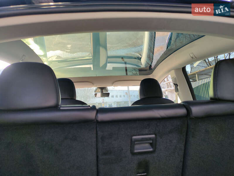 Внедорожник / Кроссовер Tesla Model Y 2020 в Харькове