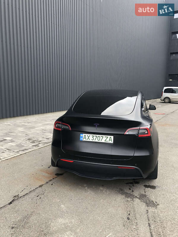 Позашляховик / Кросовер Tesla Model Y 2020 в Харкові