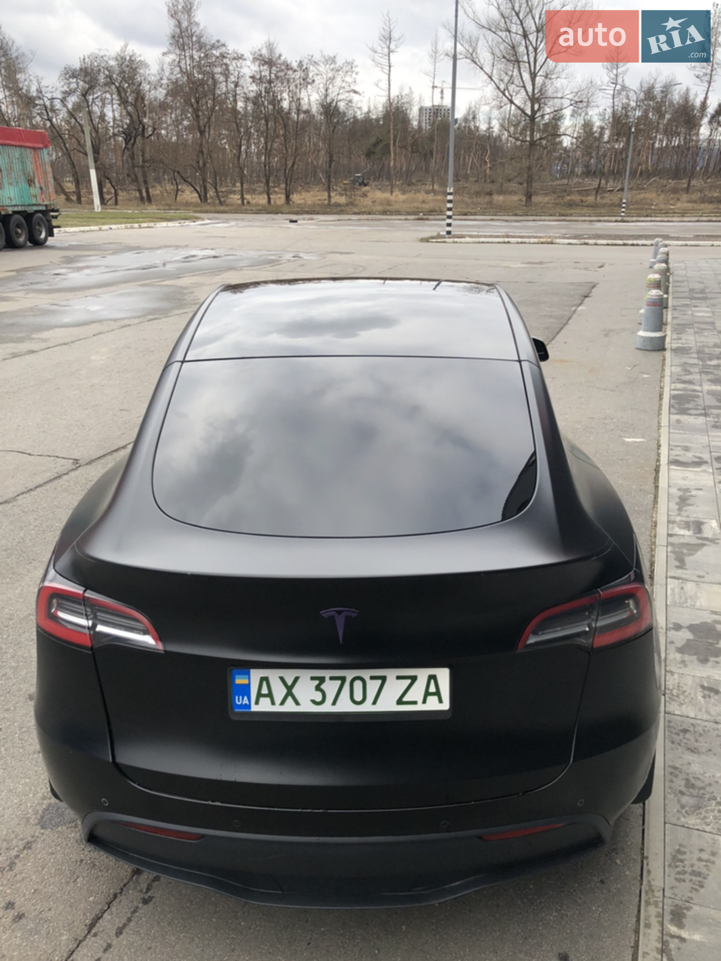 2020 Tesla Model Y - мініатюра 19