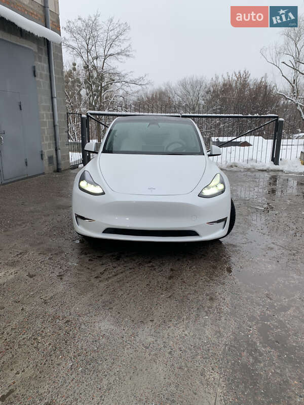Позашляховик / Кросовер Tesla Model Y 2022 в Білій Церкві
