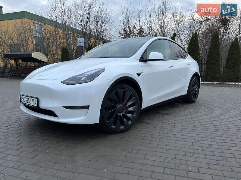 Внедорожник / Кроссовер Tesla Model Y 2023 в Ровно фото 9 Внедорожник / Кроссовер Tesla Model Y 2023 в Ровно