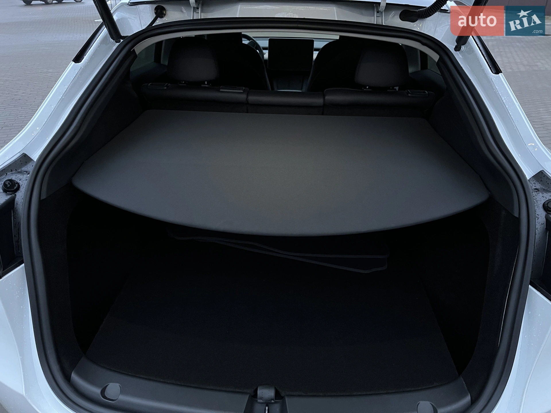2023 Tesla Model Y - мініатюра 34