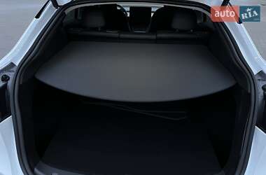 Внедорожник / Кроссовер Tesla Model Y 2023 в 
